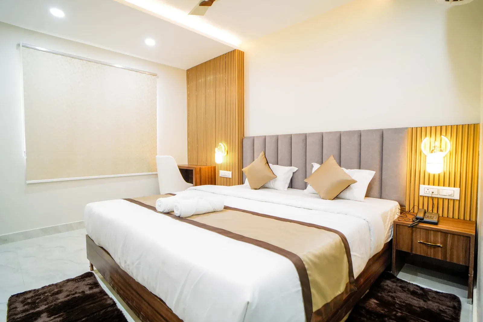 Hotel Kanishka Inn